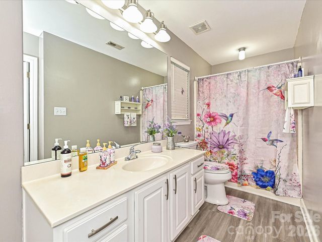 9207 Kimmel Lane, Charlotte, NC 28216