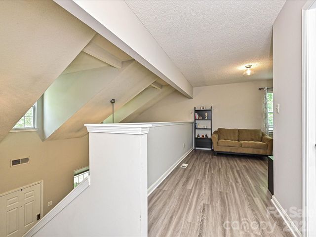 9207 Kimmel Lane, Charlotte, NC 28216