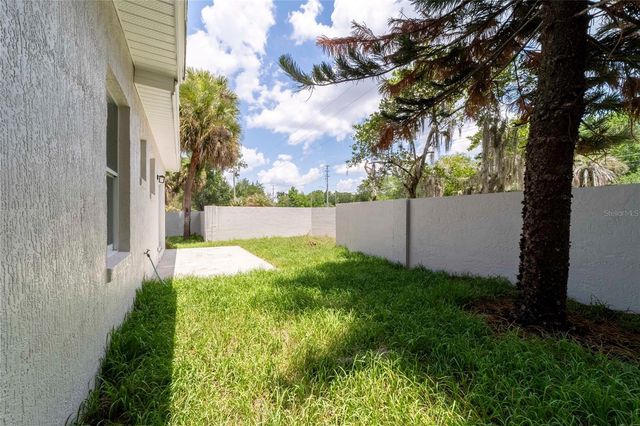 499 JULIAN LANE, Maitland, FL 32751