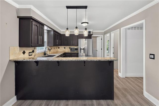 4735 Summit Court, Shawnee, KS 66216
