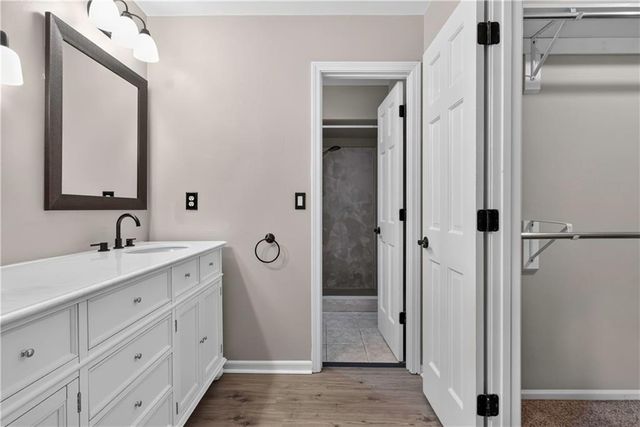 4735 Summit Court, Shawnee, KS 66216