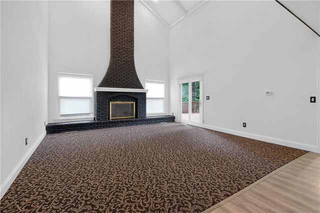 4735 Summit Court, Shawnee, KS 66216