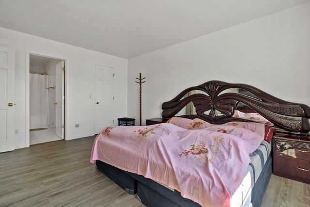 9442 73rd STREET, Kenosha, WI 53142