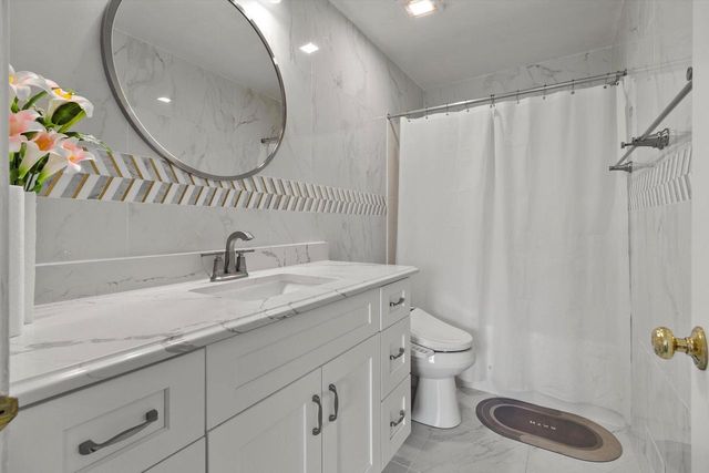 9442 73rd STREET, Kenosha, WI 53142