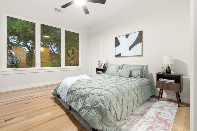 2309 Montopolis DR 4, Austin, TX 78741