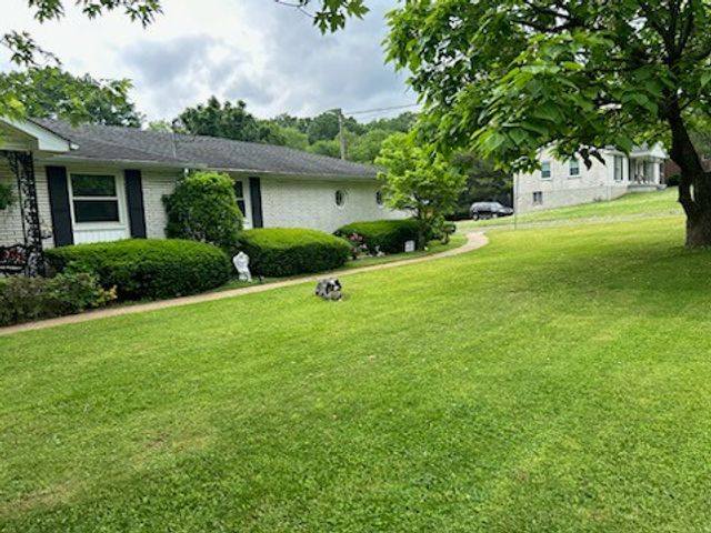 302 Utley Dr, N, Goodlettsville, TN 37072