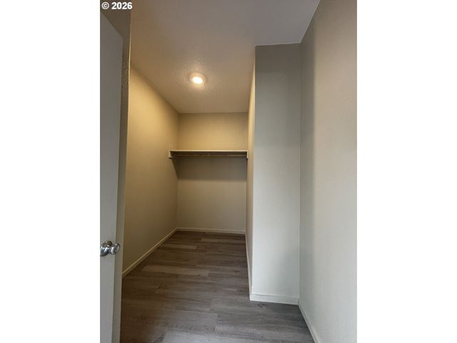 47426 School St, Oakridge, OR 97463