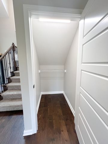 409 Wingfield Dr, Clarksville, TN 37043