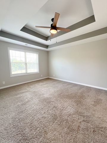 409 Wingfield Dr, Clarksville, TN 37043