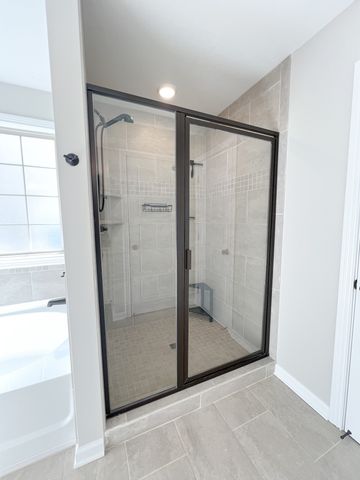 409 Wingfield Dr, Clarksville, TN 37043