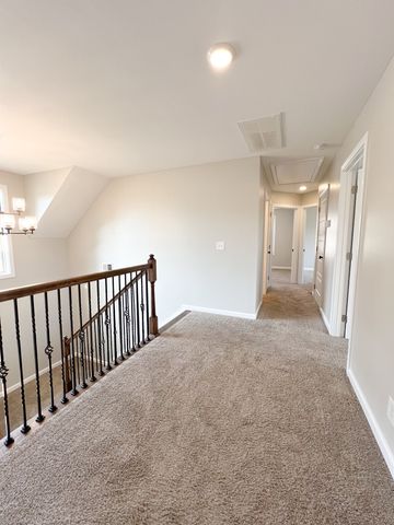 409 Wingfield Dr, Clarksville, TN 37043