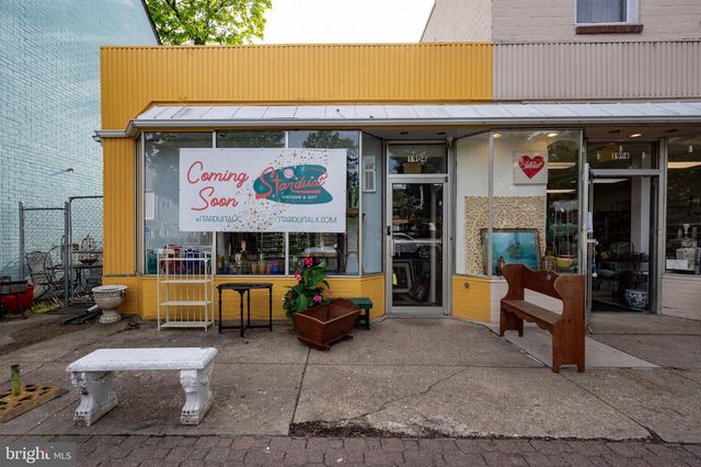 127 E WALNUT ST, Alexandria, VA 22301