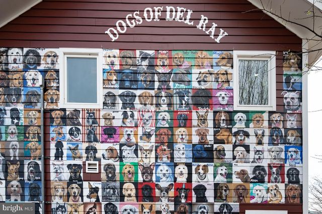 127 E WALNUT ST, Alexandria, VA 22301