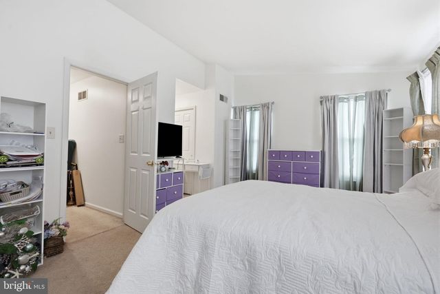 6405 SPRUCE MILL DR, Morrisville, PA 19067
