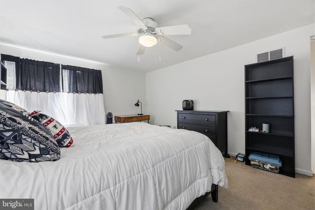 6405 SPRUCE MILL DR, Morrisville, PA 19067