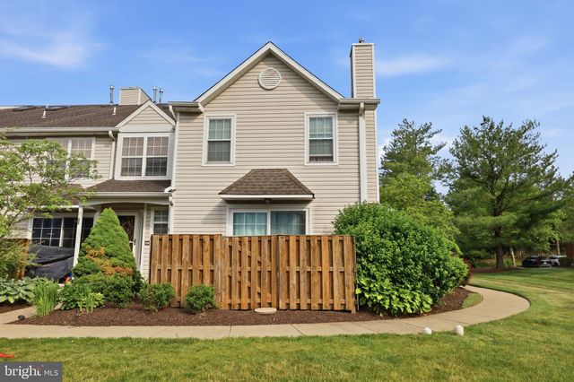 6405 SPRUCE MILL DR, Morrisville, PA 19067