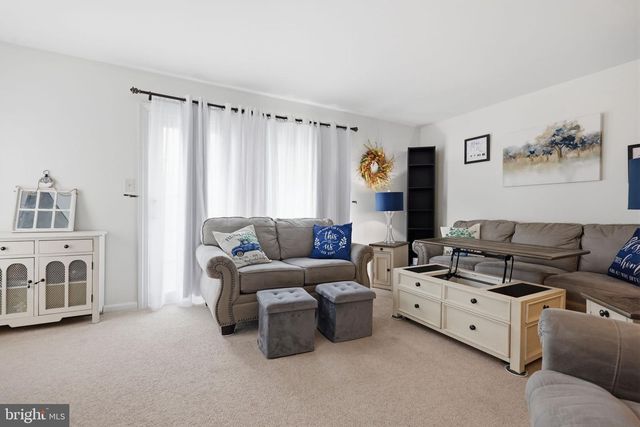 6405 SPRUCE MILL DR, Morrisville, PA 19067