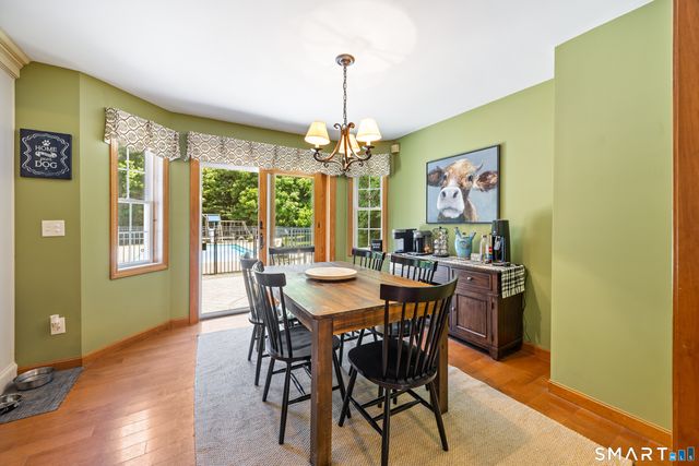 11 Coachlight Circle, Prospect, CT 06712