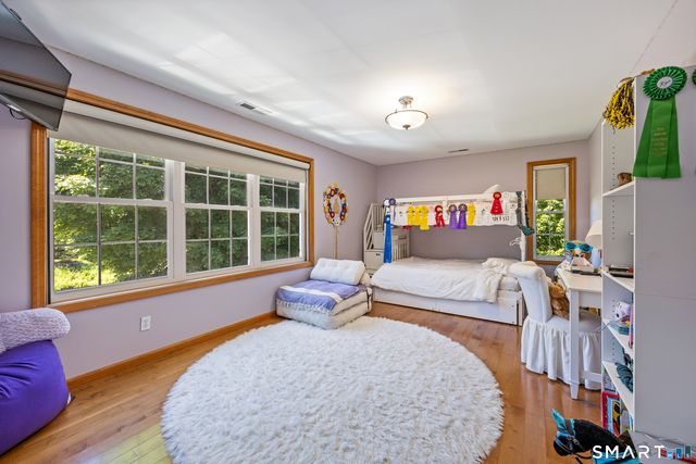 11 Coachlight Circle, Prospect, CT 06712