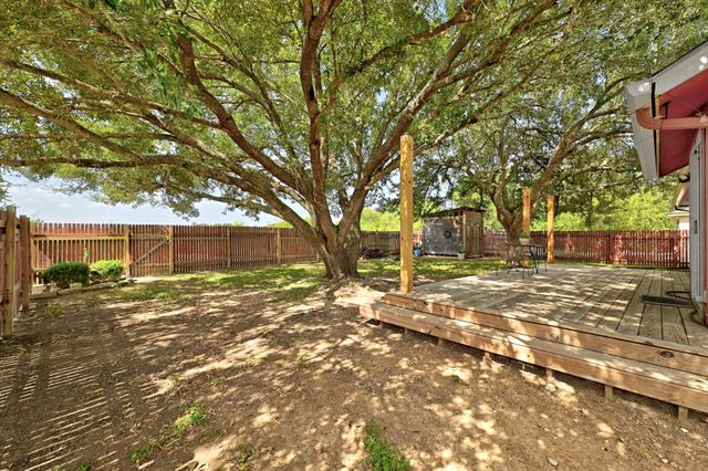 630 Masonwood DR, Kyle, TX 78640