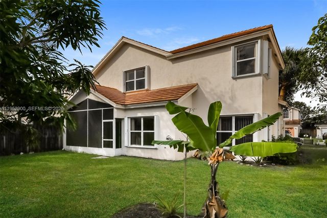 7634 Trenton Dr, Lake Worth, FL 33467