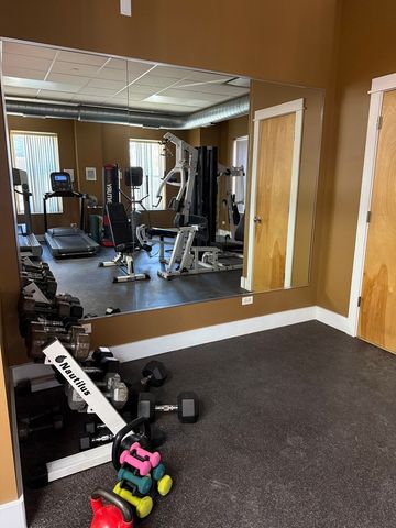 5400 S Harper Avenue 204, Chicago, IL 60615