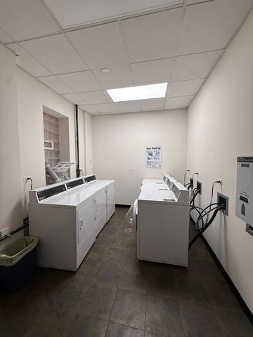 5400 S Harper Avenue 204, Chicago, IL 60615