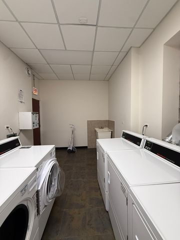 5400 S Harper Avenue 204, Chicago, IL 60615