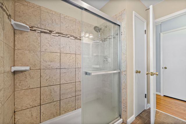 1877 Pardue Ct, Clarksville, TN 37043