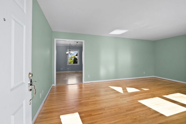 1877 Pardue Ct, Clarksville, TN 37043