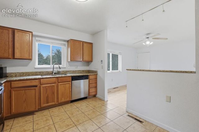 3111 Shadowglen Way, Colorado Springs, CO 80918