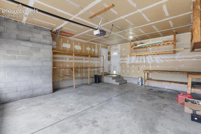 3111 Shadowglen Way, Colorado Springs, CO 80918