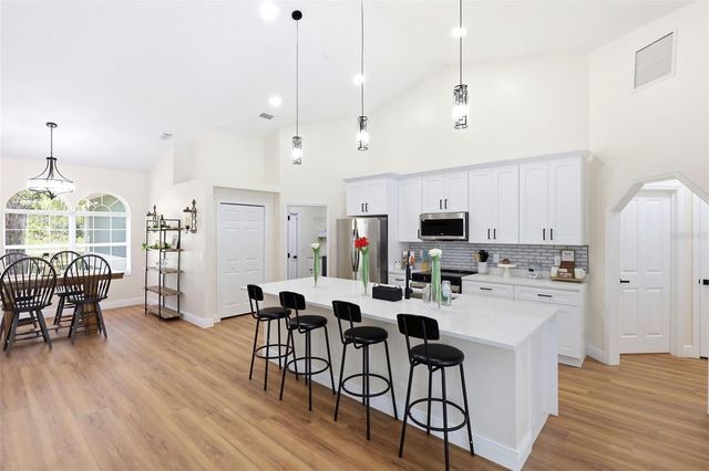 5042 N PEPPERMINT DRIVE, Beverly Hills, FL 34465