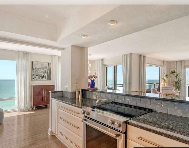 2525 GULF OF MEXICO DRIVE 12F, Longboat Key, FL 34228