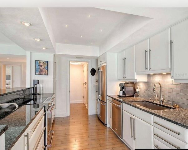 2525 GULF OF MEXICO DRIVE 12F, Longboat Key, FL 34228