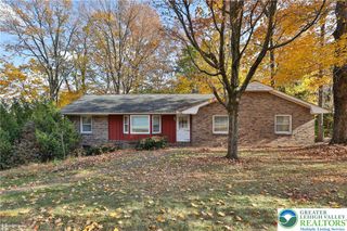 166 Forest Drive, Nazareth Boro, PA 18064