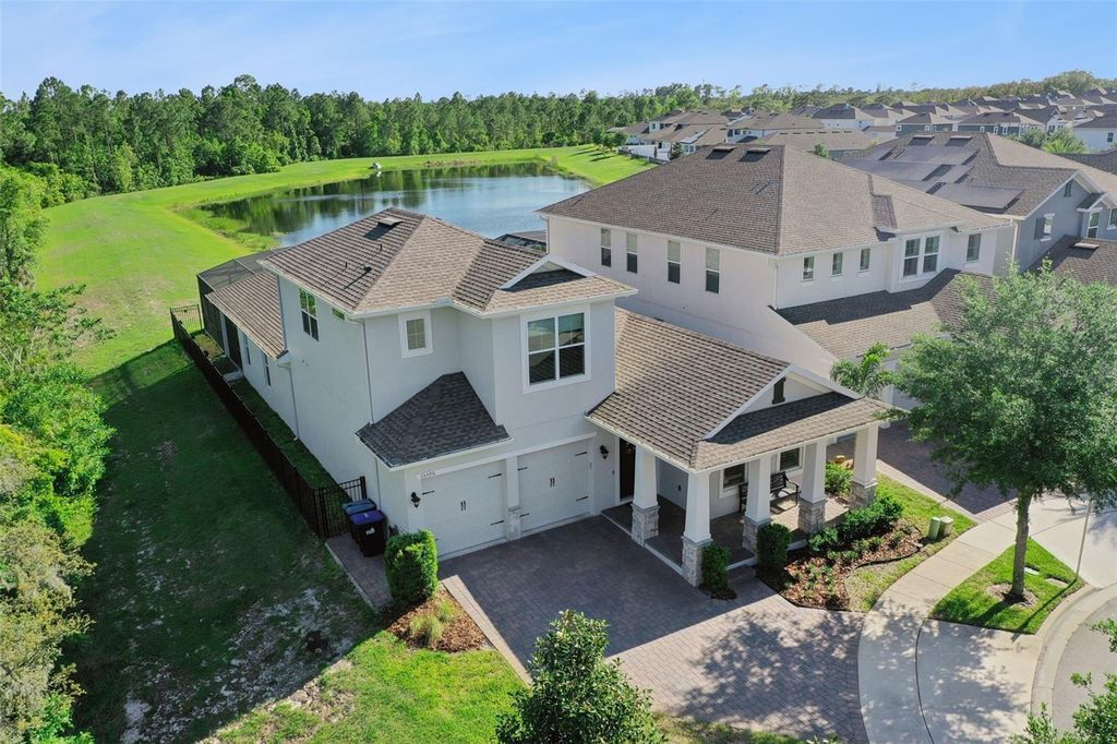 Image 2 of property listing at 15306 GILLIGAN COURT, Winter Garden, FL 34787