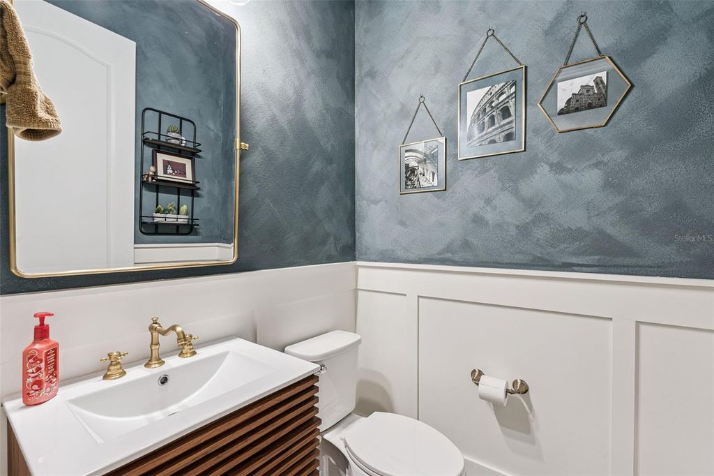 Image 16 of property listing at 15306 GILLIGAN COURT, Winter Garden, FL 34787