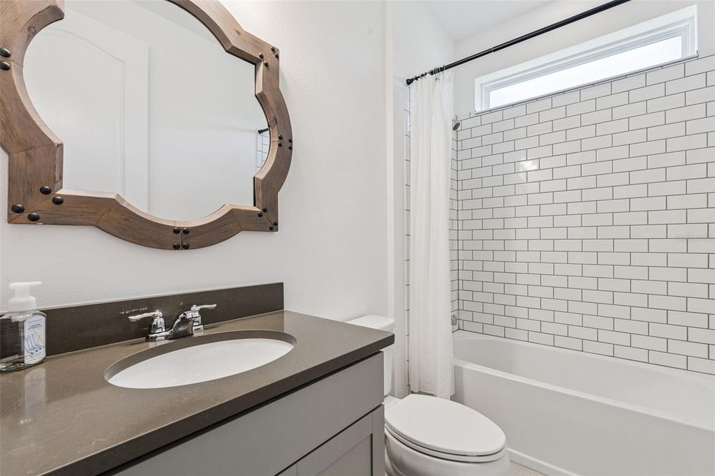 Image 31 of property listing at 15306 GILLIGAN COURT, Winter Garden, FL 34787