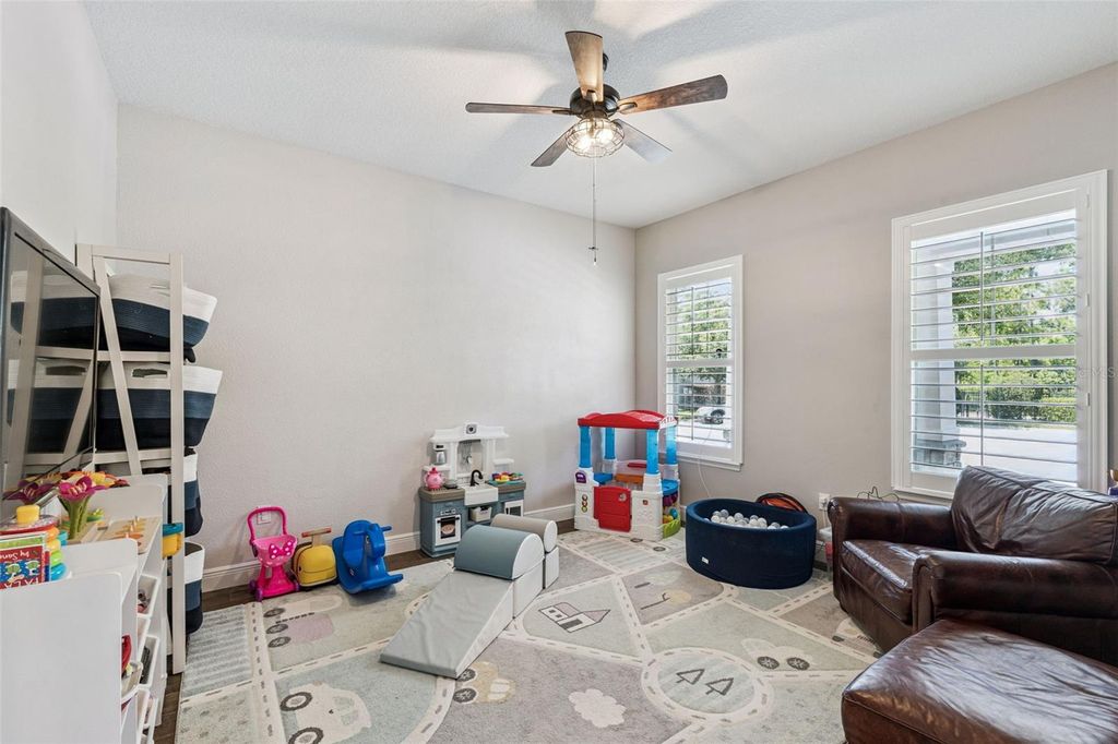 Image 8 of property listing at 15306 GILLIGAN COURT, Winter Garden, FL 34787