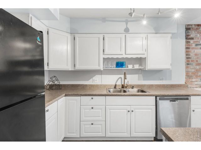 1901 W 101st Ave, Thornton, CO 80260