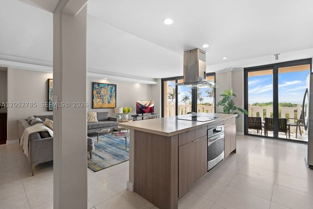 1121 Crandon Blvd F403, Key Biscayne, FL 33149