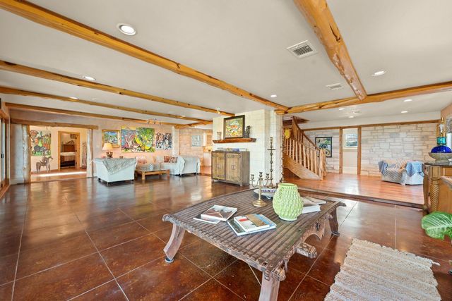 3911 Lago Vista DR, Austin, TX 78734