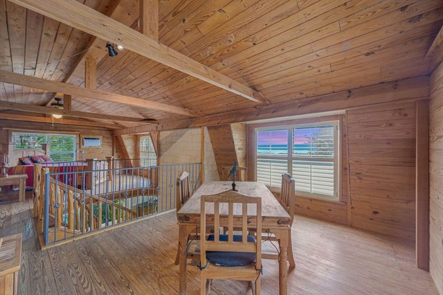3911 Lago Vista DR, Austin, TX 78734