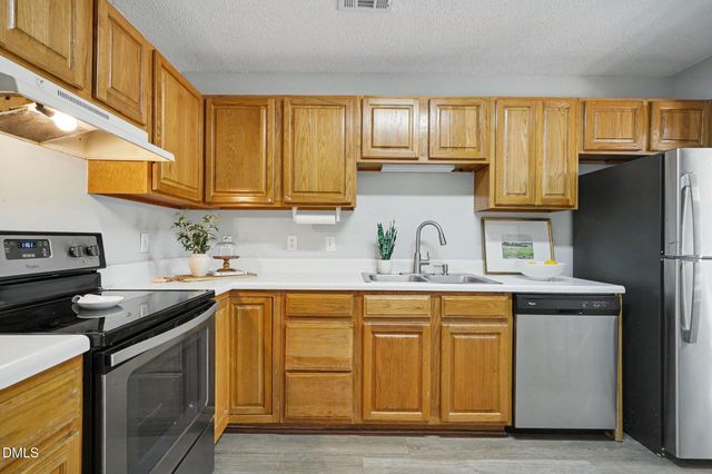 2821 Crestscene Trail, Raleigh, NC 27603