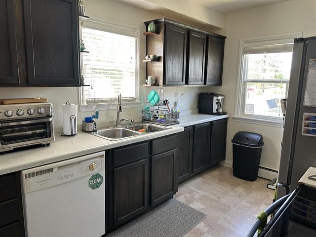 506 E Mill Street, Beaver Dam, WI 53916