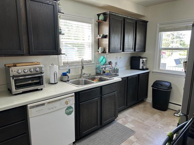 506 E Mill Street, Beaver Dam, WI 53916