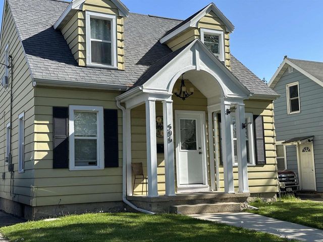 506 E Mill Street, Beaver Dam, WI 53916