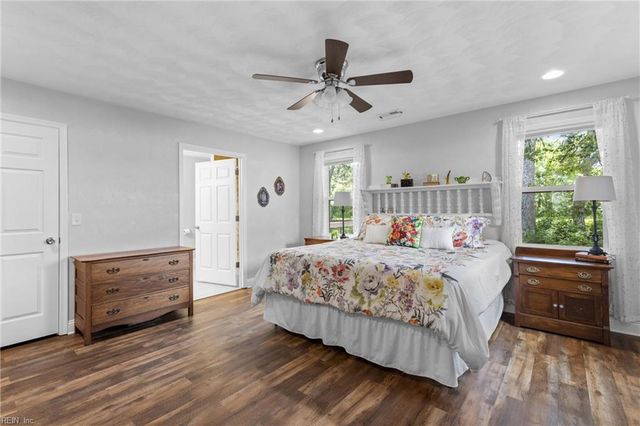 1362 White Marsh RD, Suffolk, VA 23434