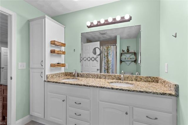 1362 White Marsh RD, Suffolk, VA 23434